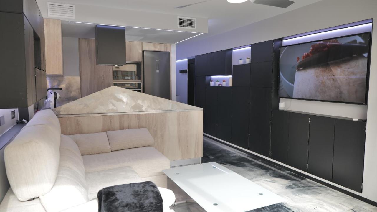 Апартаменти La Farola - Luxury Domotic Flat In Puerto Deportivo Марбелья Екстер'єр фото